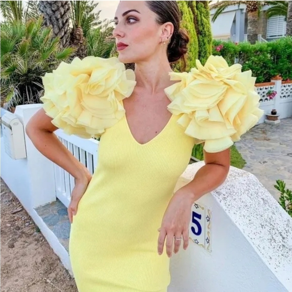 ZARA Sunshine Yellow Off/On Shoulder Rib Knit Chiffon Layer Ruffle Sleeves Dress